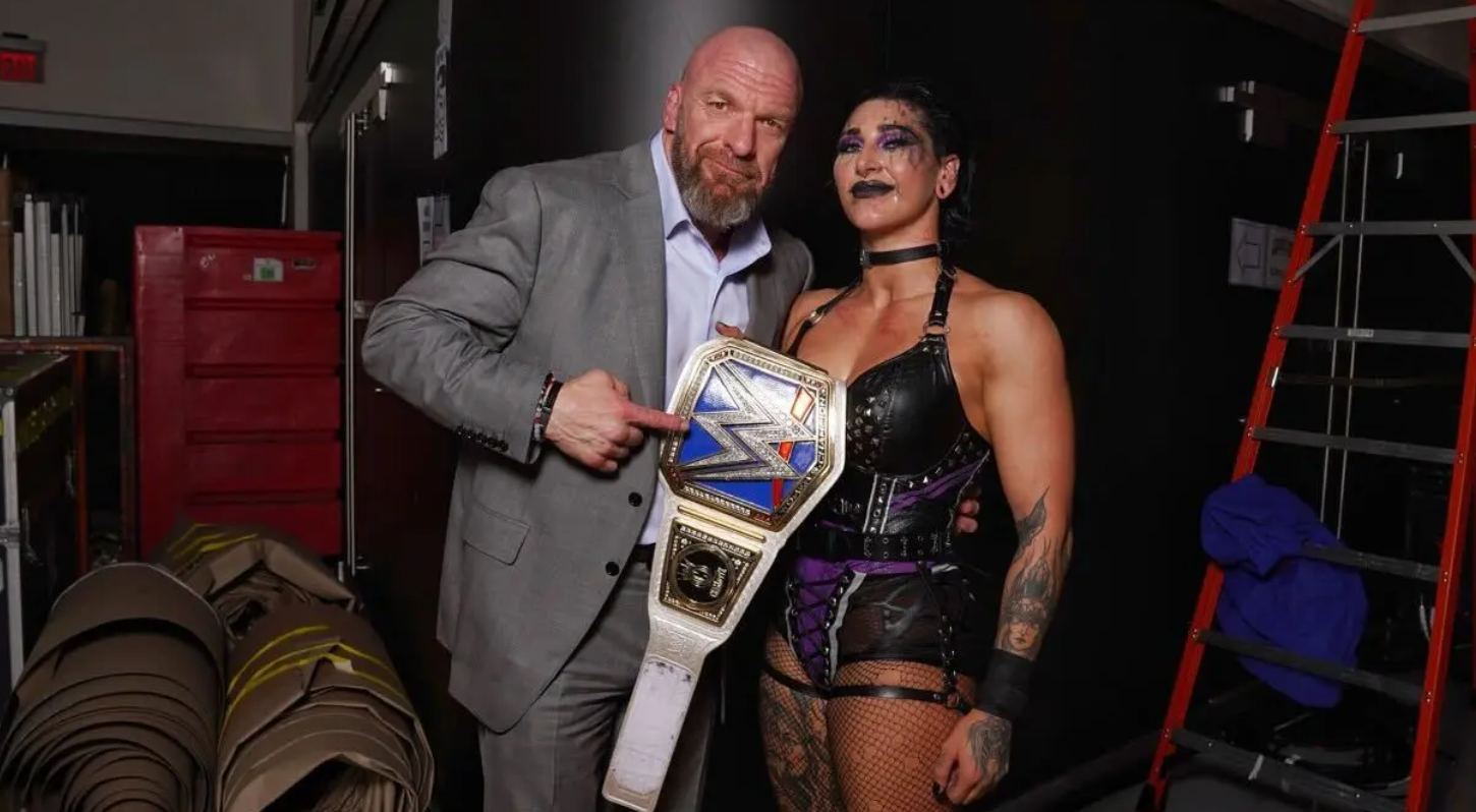WWE SmackDown Results 5/22: Rhea Ripley Appears