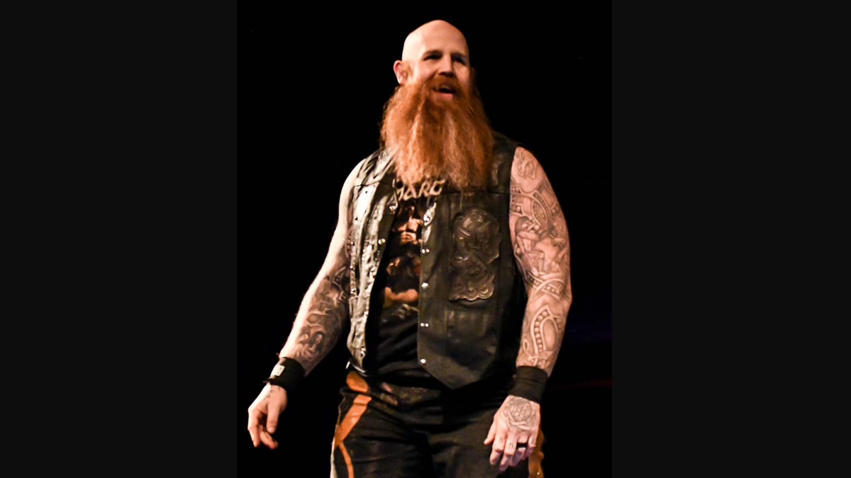 Erick Rowan debuts in TNA as Erick Redbeard at Bound for Glory